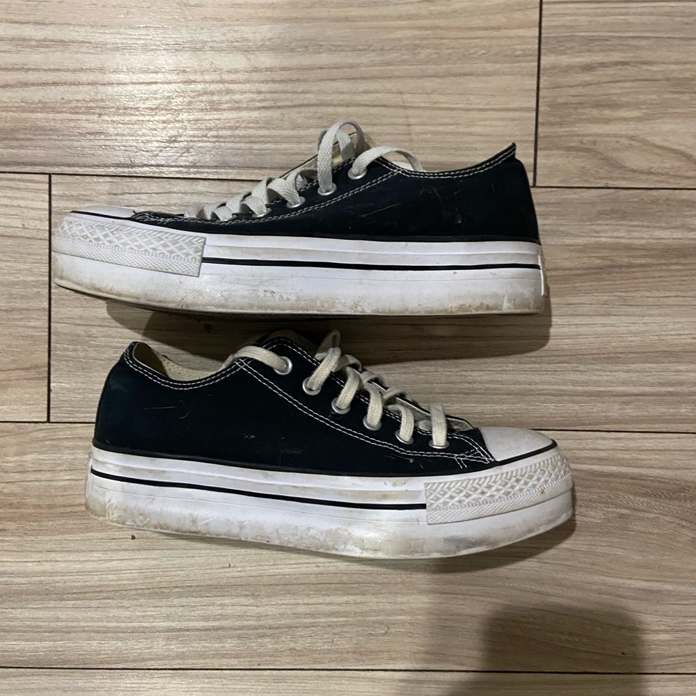 Converse Low Platforms - Black - 8.5